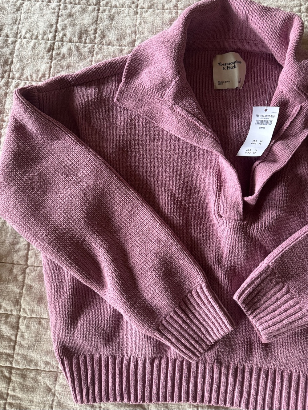 Abercrombie sweater - Picture 4 of 5